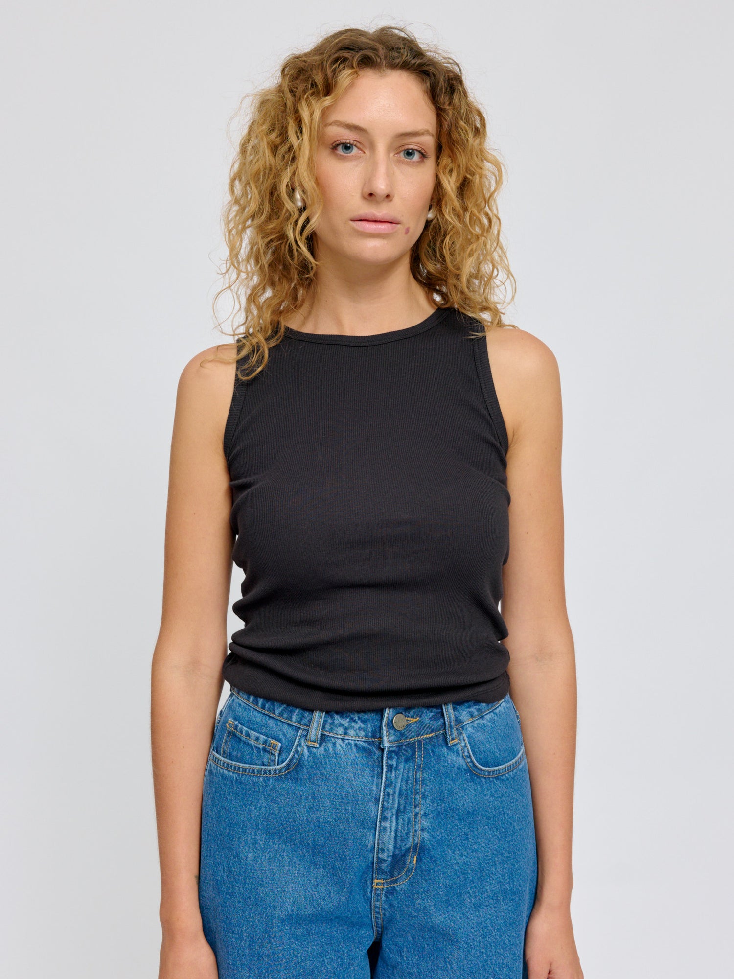 Basic Tanktop aus Bio-Baumwolle (GOTS)