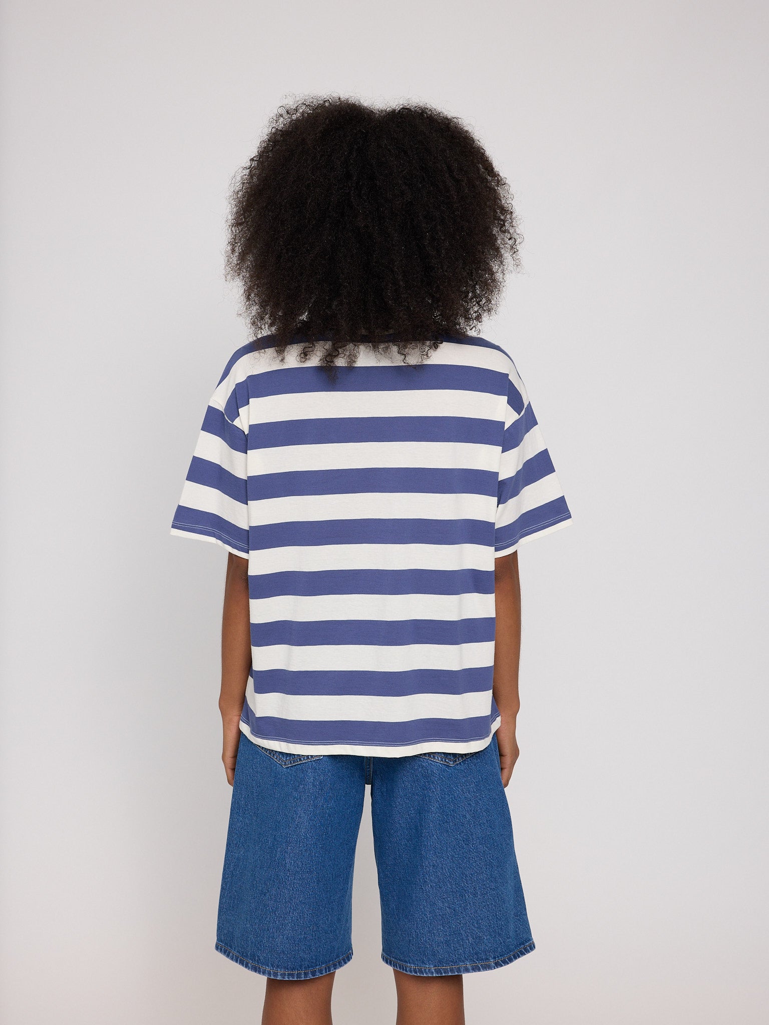 Bold Striped T-Shirt – Oversized Streifen Shirt aus Bio Baumwolle