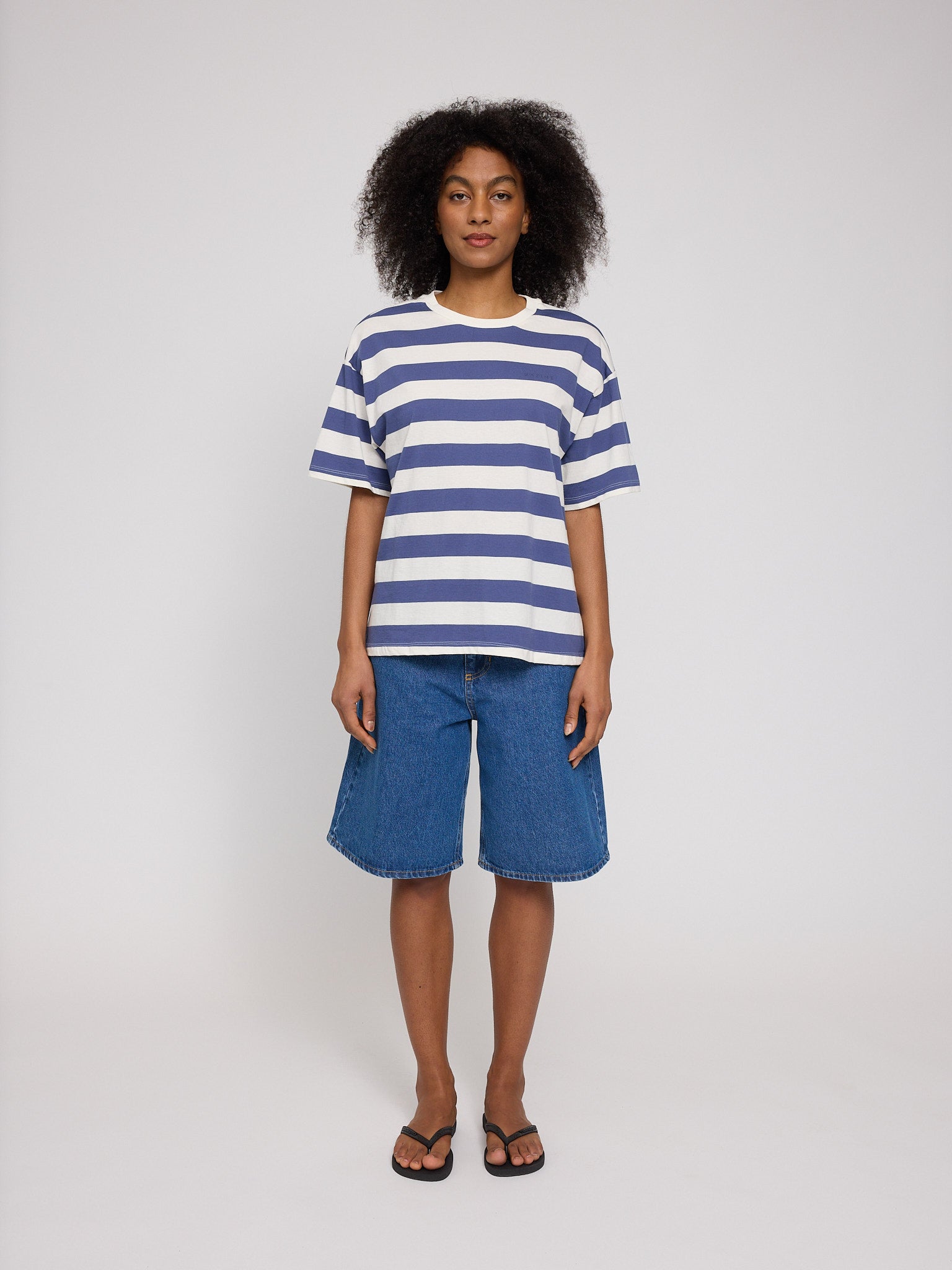 Bold Striped T-Shirt – Oversized Streifen Shirt aus Bio Baumwolle
