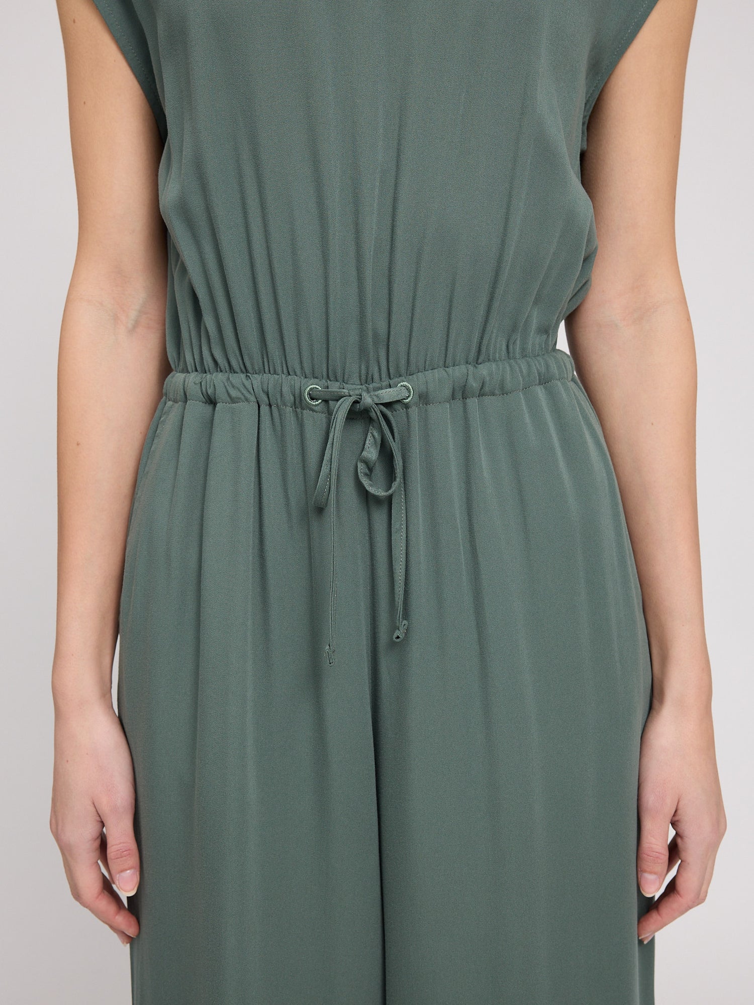 Viscose Jumpsuit – Luftig &amp;amp; elegant aus ECOVERO™ Viskose