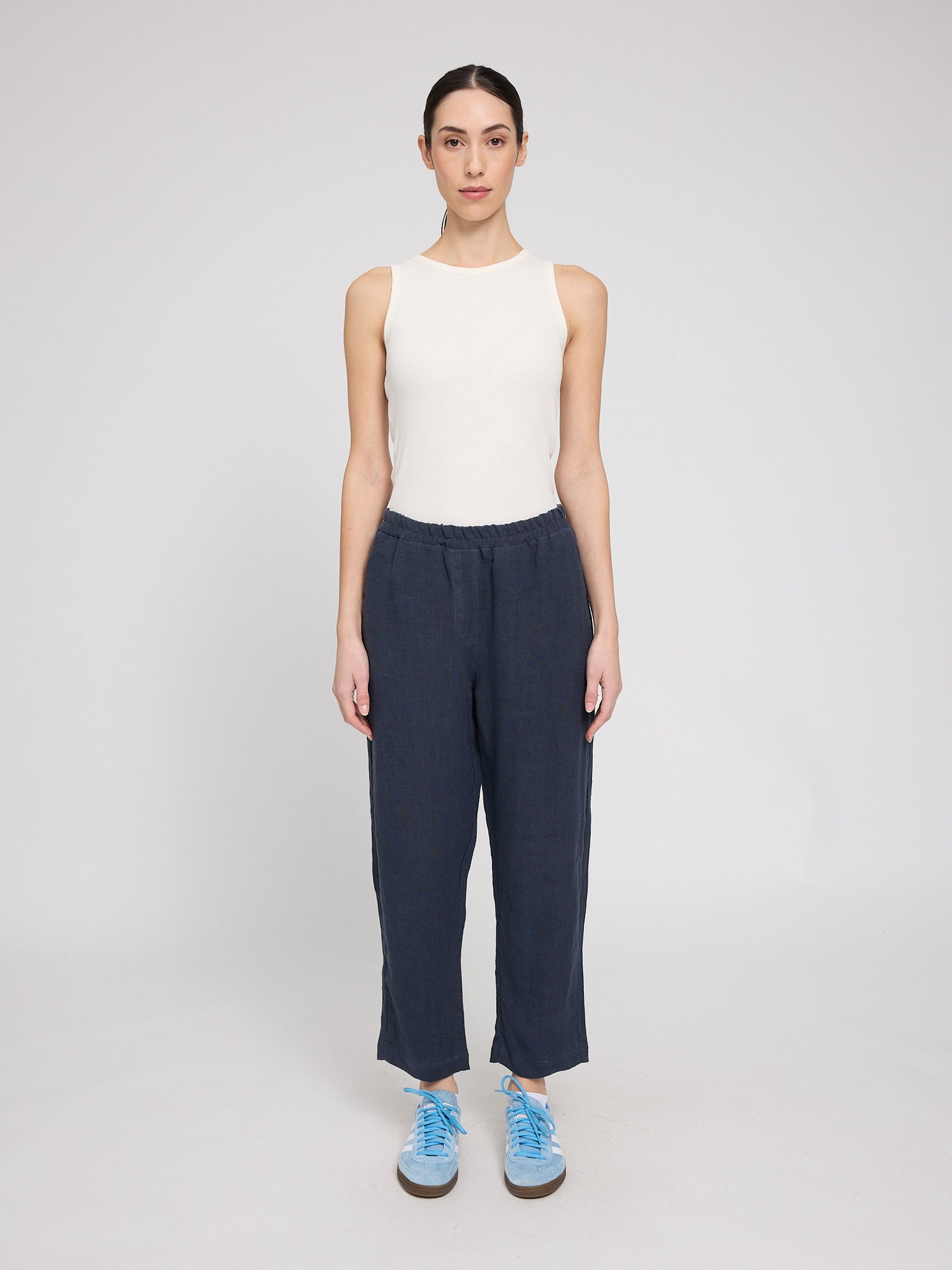 Straight Leg Linen Pants – Luftige Leinenhose für warme Tage