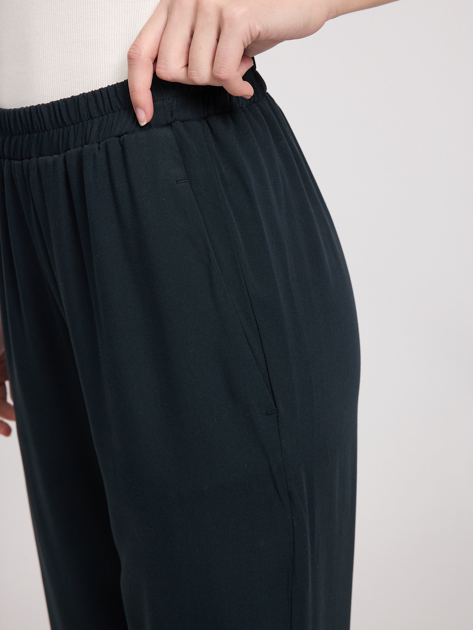 Straight Leg Hose aus Viskose (ECOVERO™)