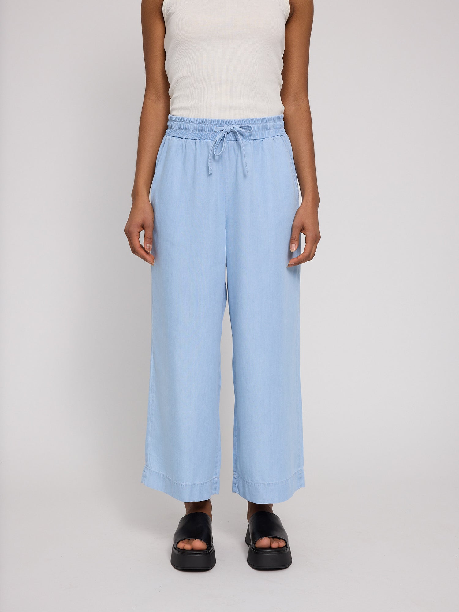 Wide Leg TENCEL™ Hose mit elastischem Bund