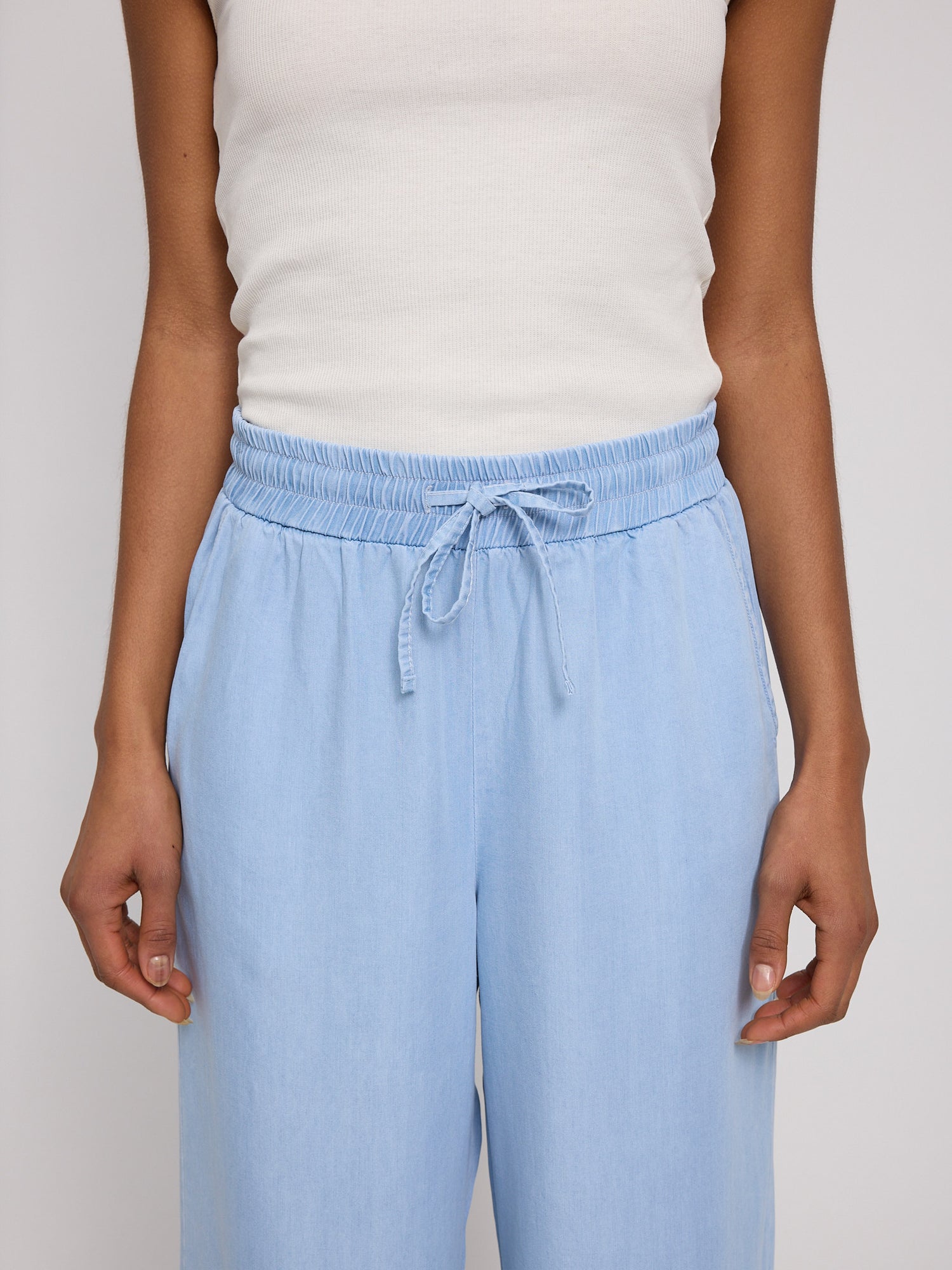 Wide Leg TENCEL™ Hose mit elastischem Bund