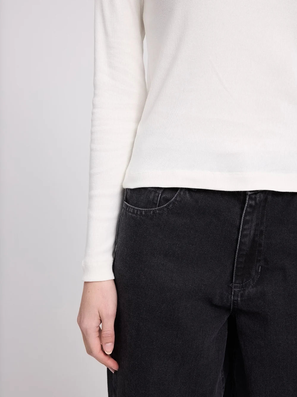 Mazine Basic Turtleneck Longsleeve – offwhite