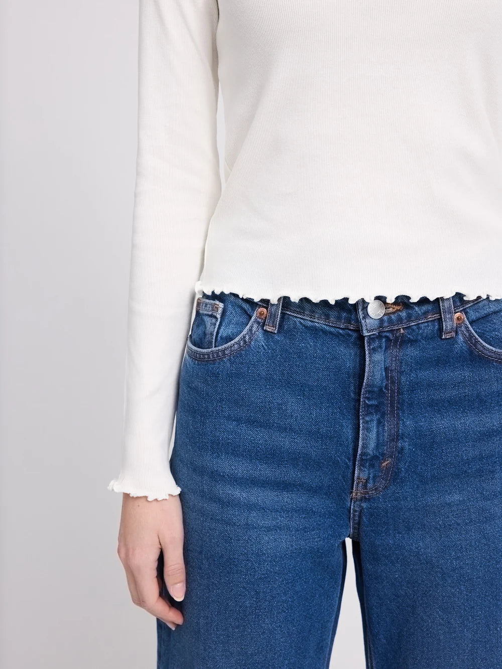 Mazine Babylock Hems Longsleeve – offwhite