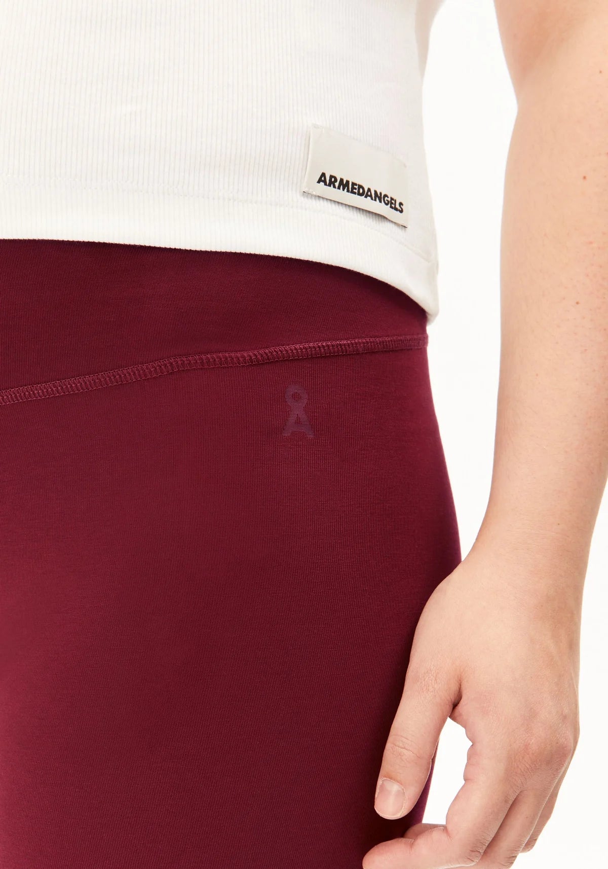 Faribaa Leggings – Velvet Red