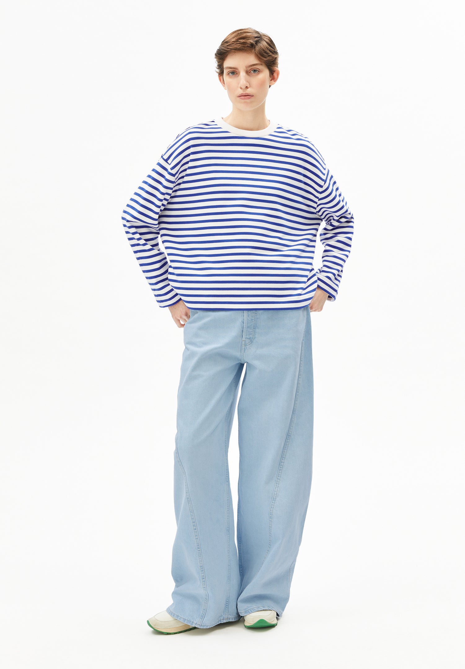 FRANKAA MAARLEN STRIPE SWEAT