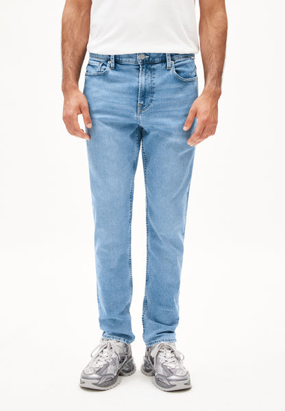 AARJO TARPA TAPERED JEANS recycelter Baumwoll-Mix Comfort Stretch