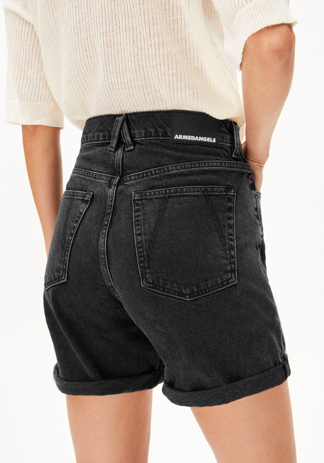 SHEAARI HIGH WAIST JEANS-SHORTS 100% recycelte Baumwolle