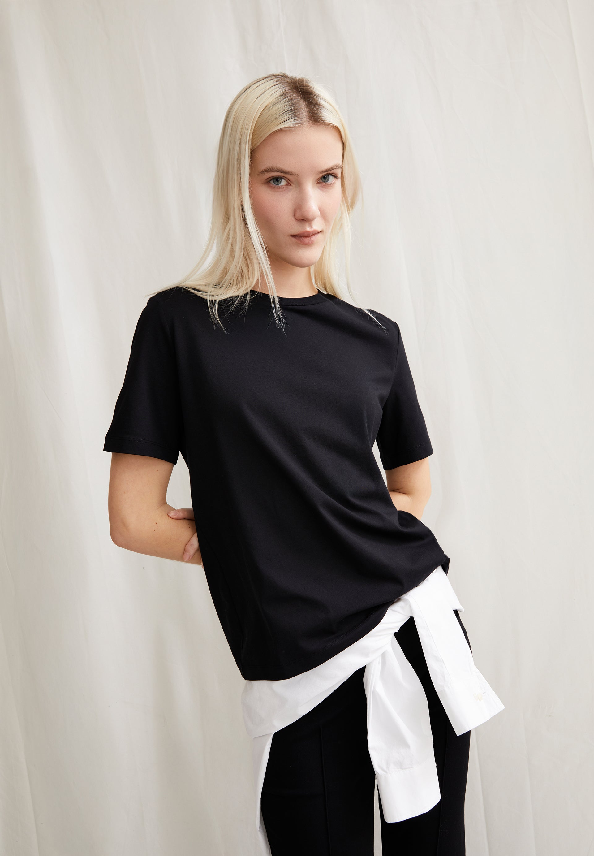 LUALAA T-SHIRT aus Bio-Baumwolle – Regular Fit