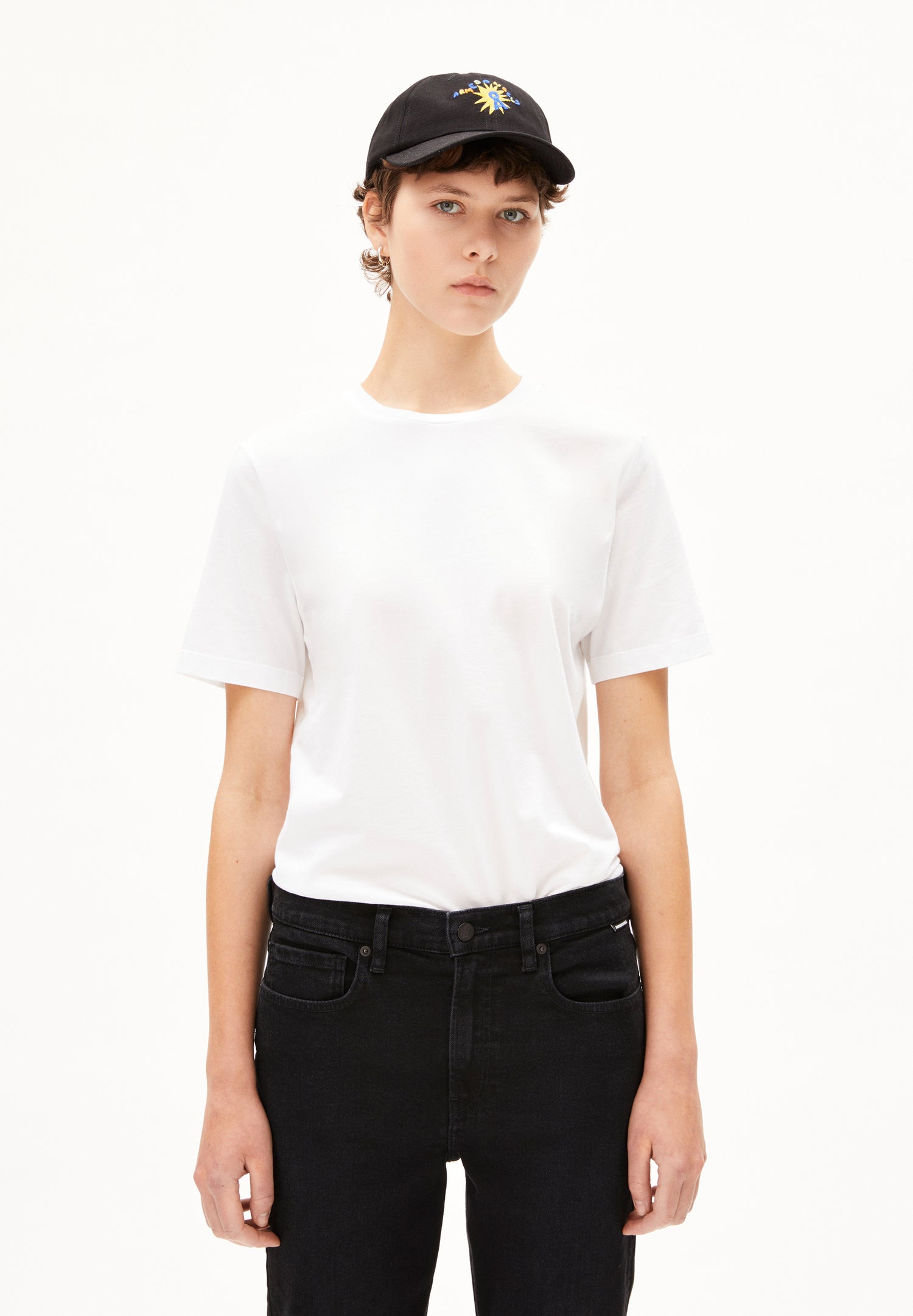 LUALAA T-SHIRT aus Bio-Baumwolle – Regular Fit