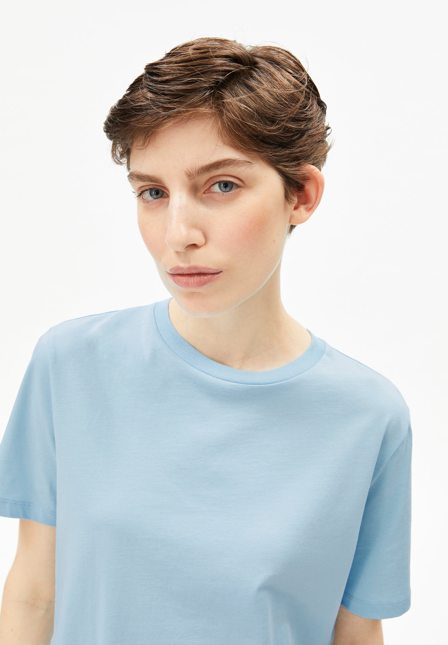 LUALAA T-SHIRT aus Bio-Baumwolle – Regular Fit