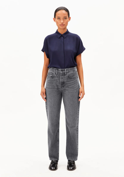 Aaikala High Straight Jeans – soft ash