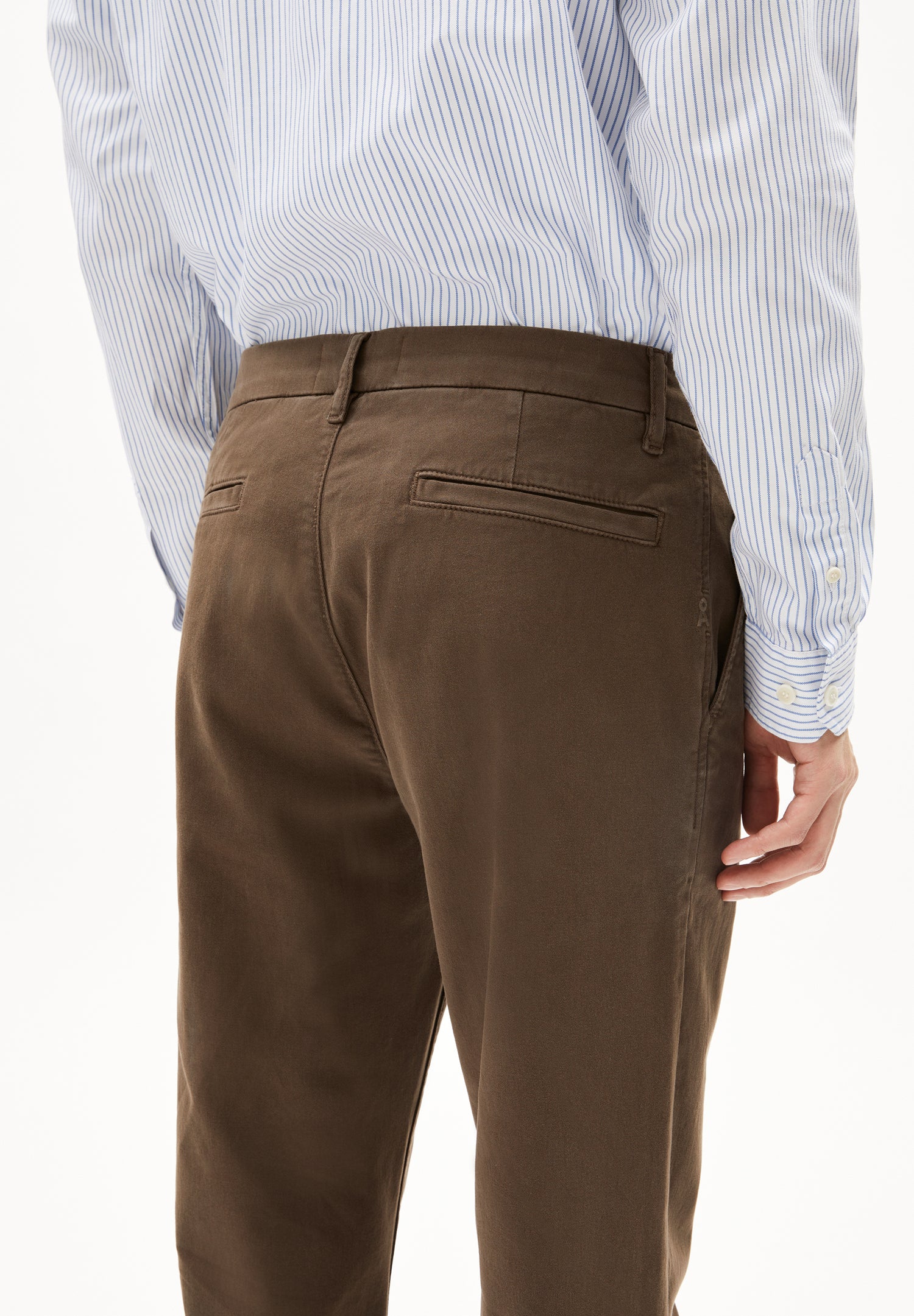 AASTER CHINO PANT  Chino Hose aus Bio-Baumwoll Mix