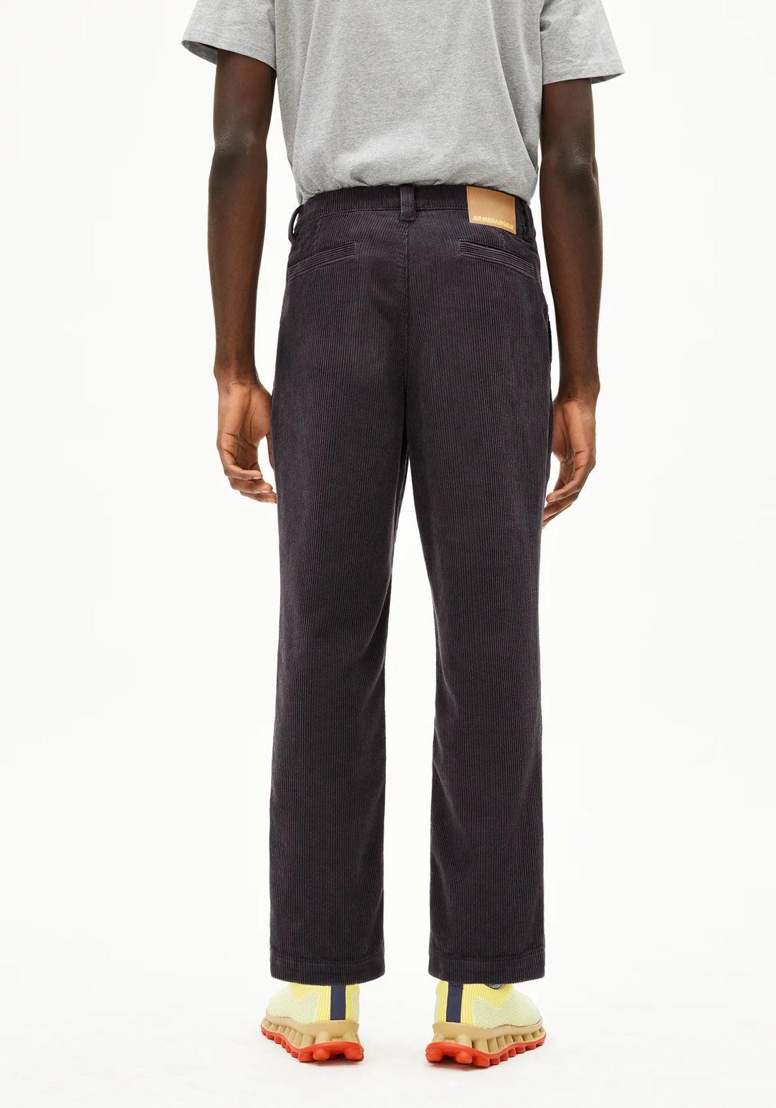 ARAANIO  Cord Hose aus Bio-Baumwolle