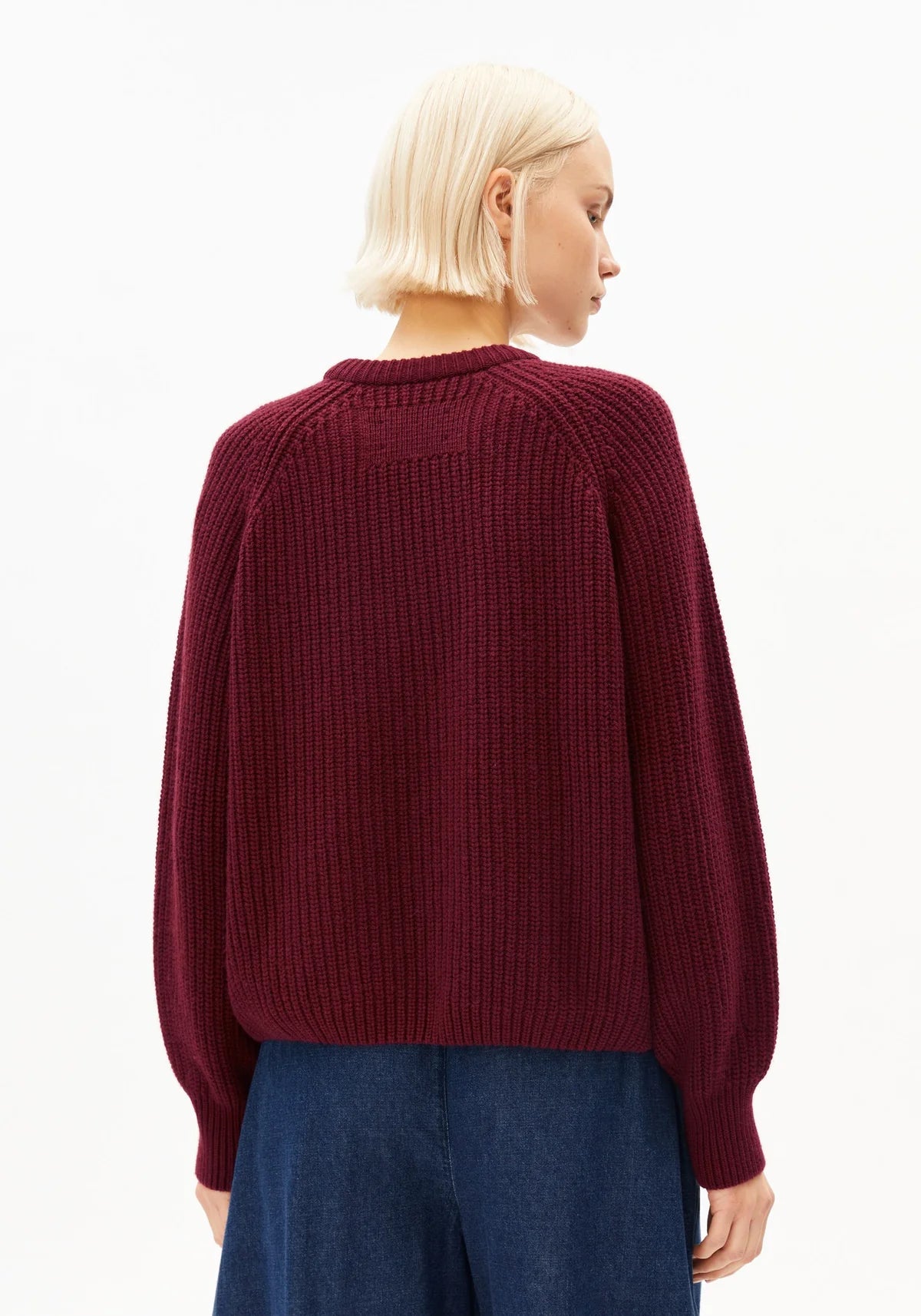 RIB KNIT SWEATER