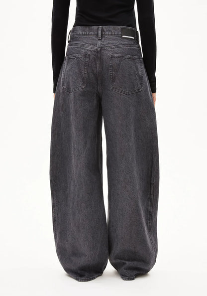 AALTHEA MID WAIST BARREL JEAN