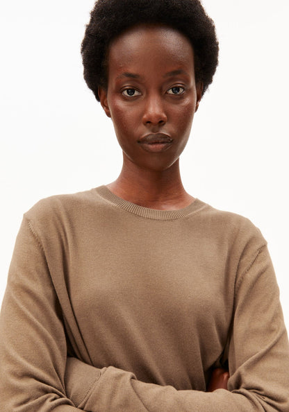 FINE KNIT SWEATER