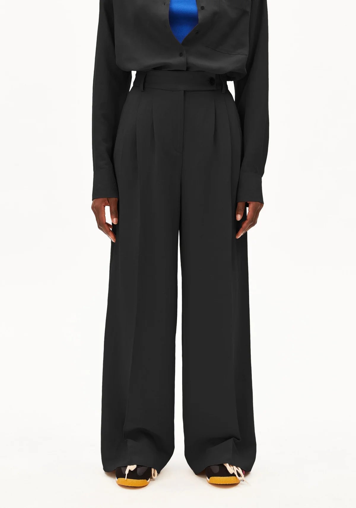 KAAYUA Leinenhose – Wide Leg mit High Waist aus ECOVERO™ Leinen