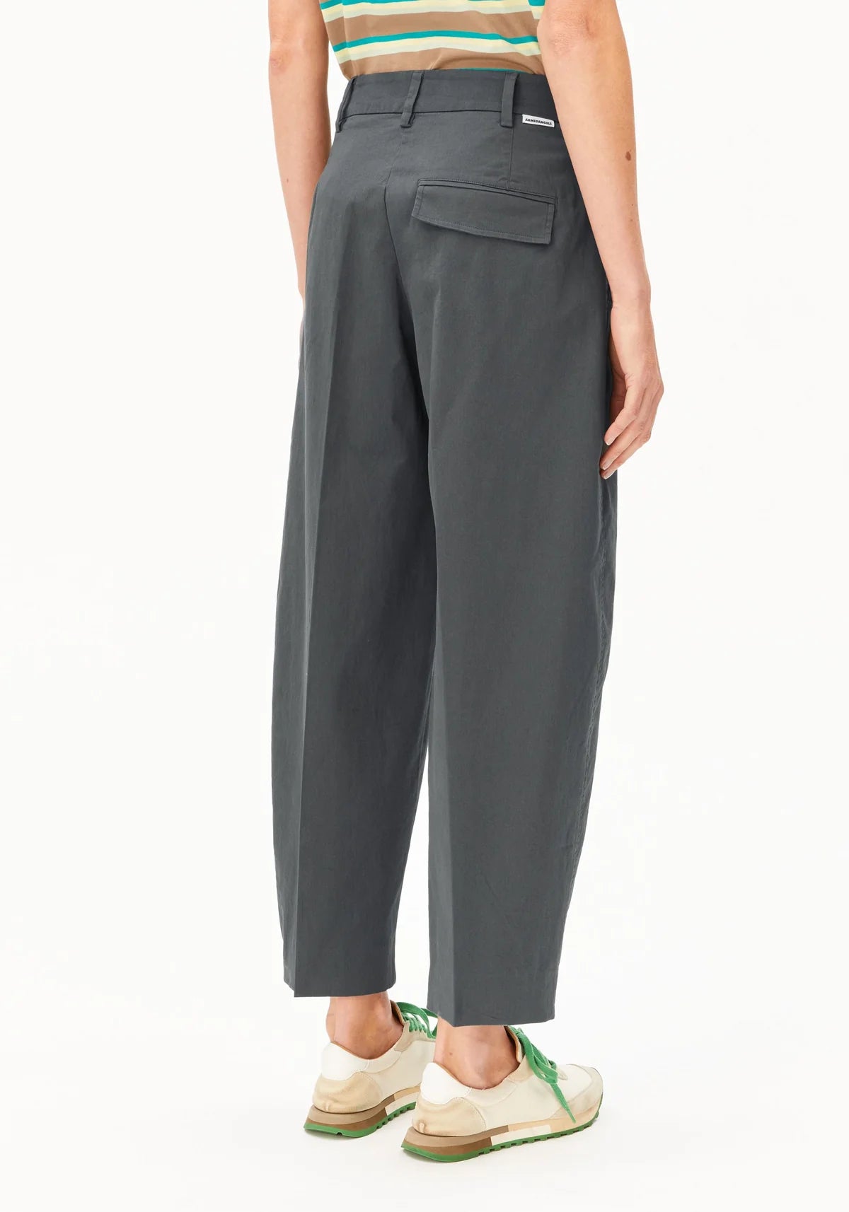 Barrel Leg Twillhose – Bio-Baumwoll Mix