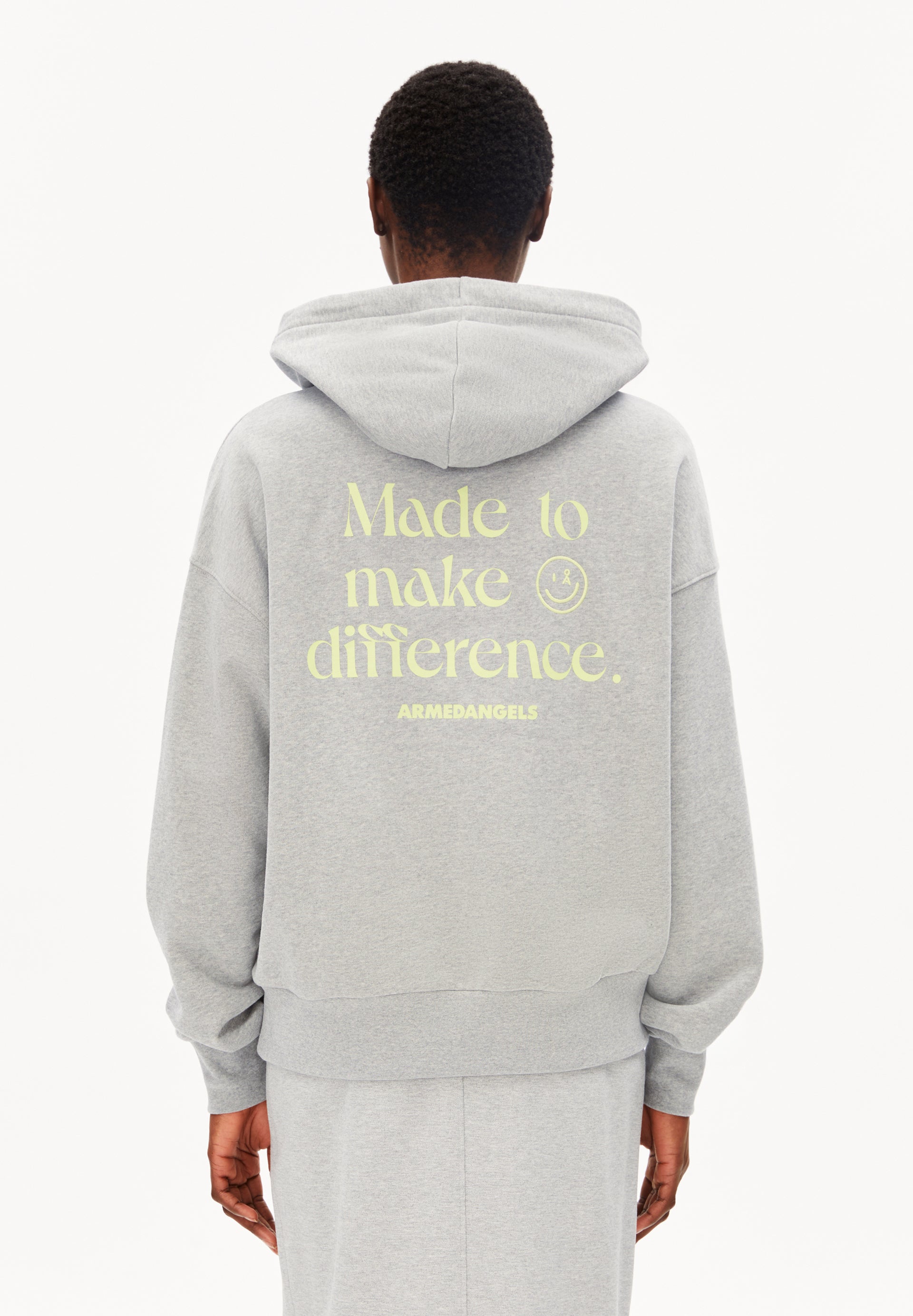 FRANCISARAA DIFFERENCE SWEATHOODIE  100% Bio-Baumwolle