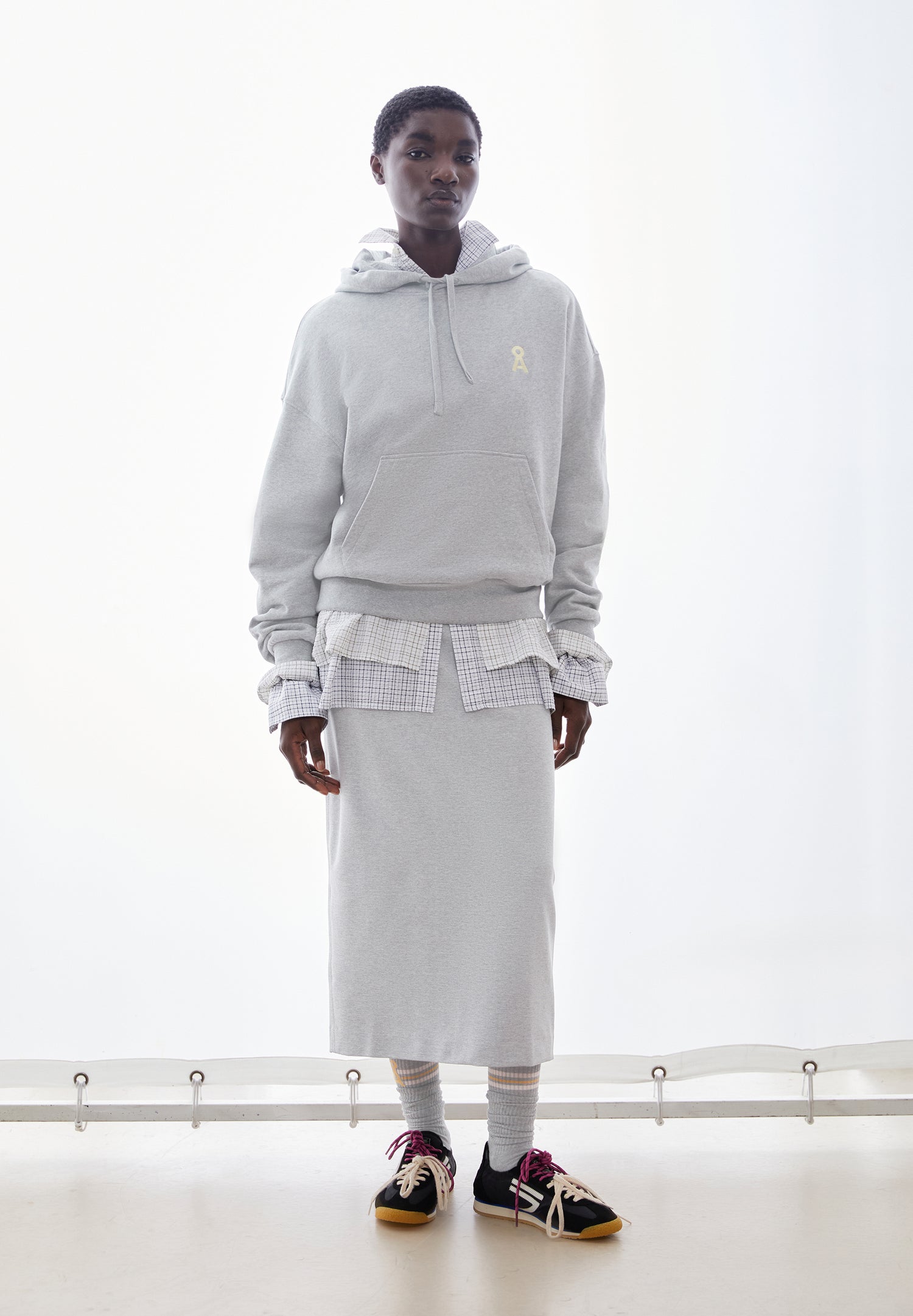 FRANCISARAA DIFFERENCE SWEATHOODIE  100% Bio-Baumwolle