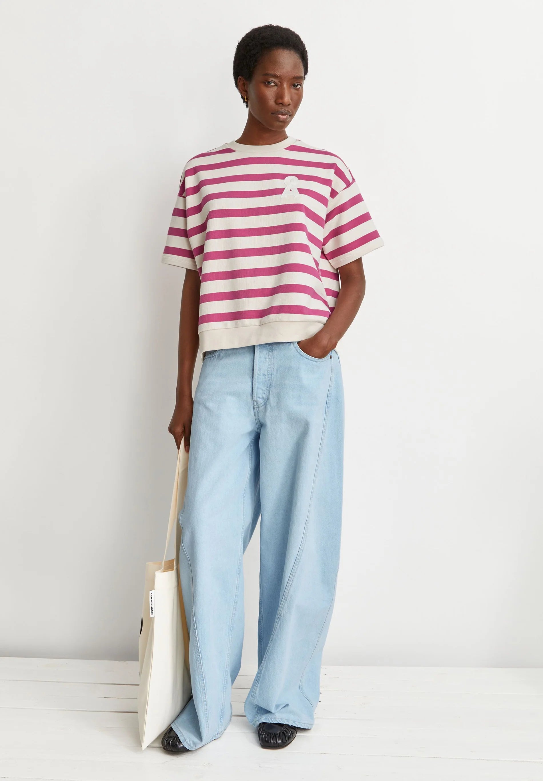 Gestreiftes Oversized T-Shirt aus Bio-Baumwolle