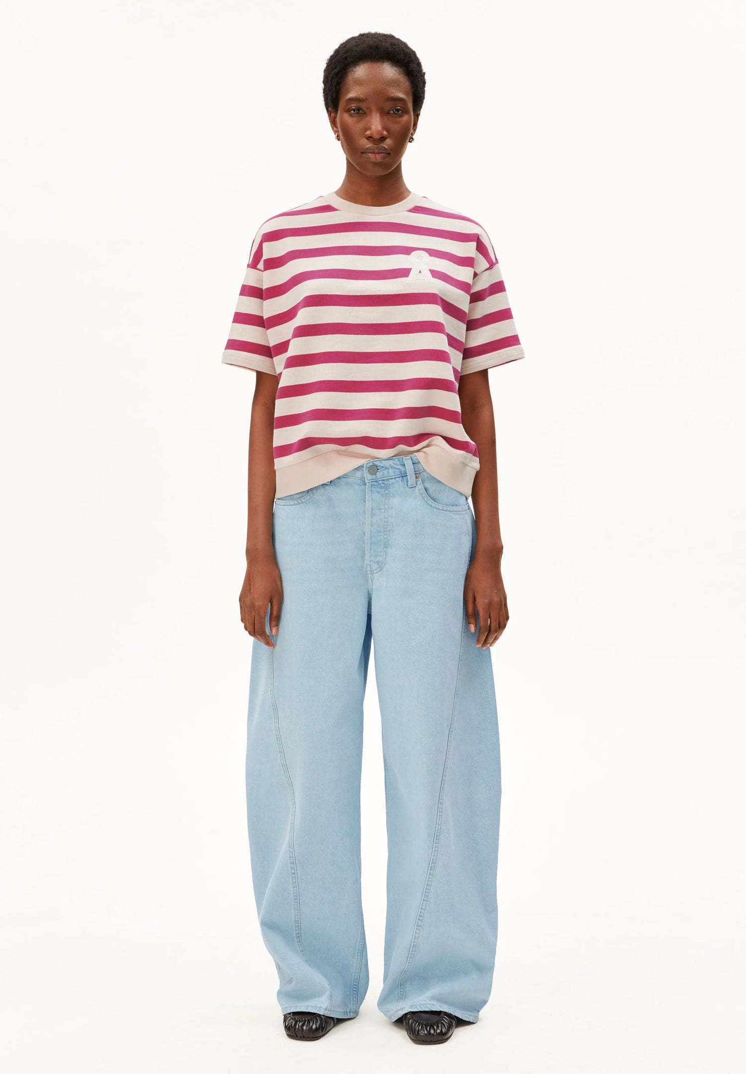Gestreiftes Oversized T-Shirt aus Bio-Baumwolle