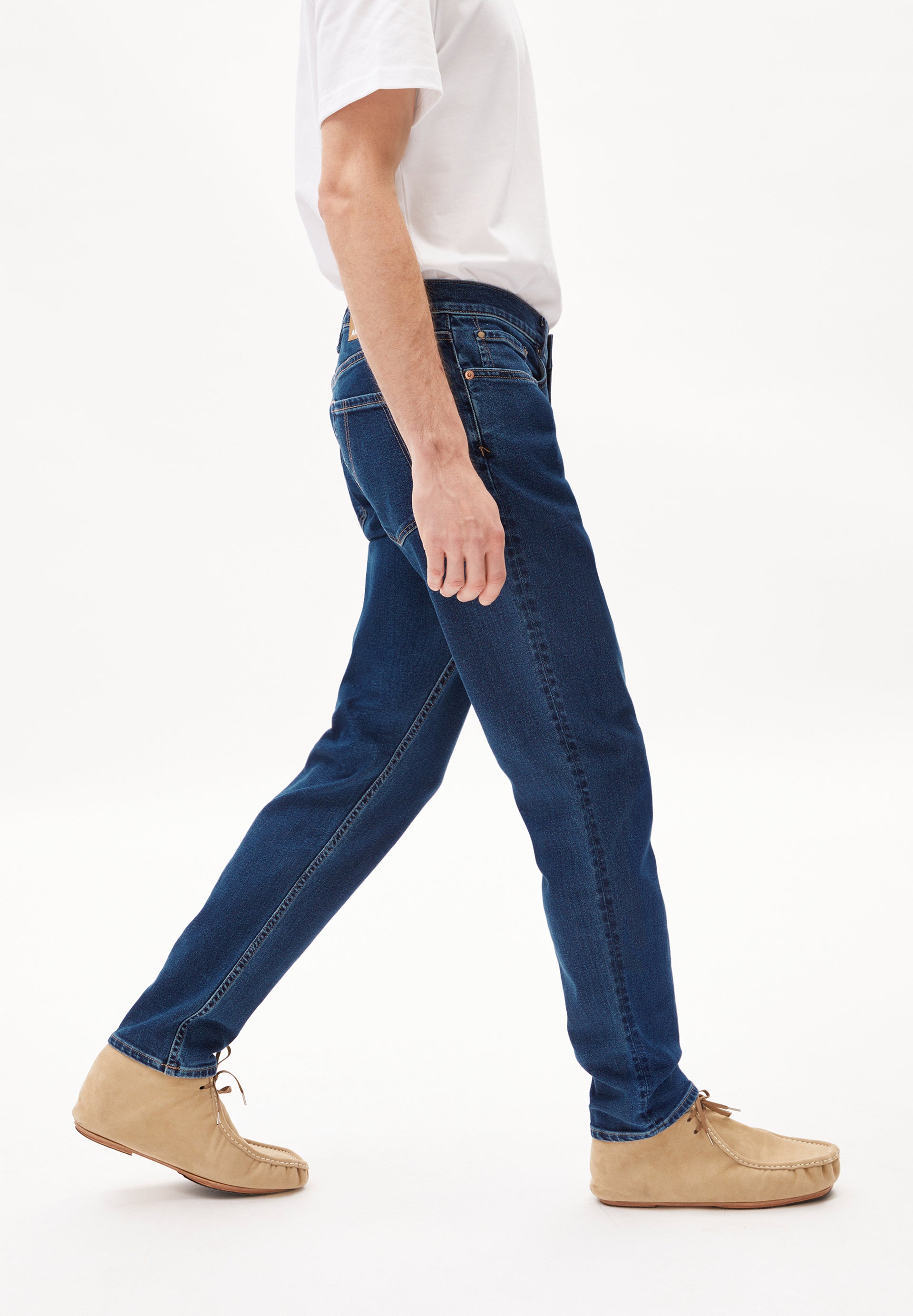 Aarjo Tarpa Tapered Jean – whale