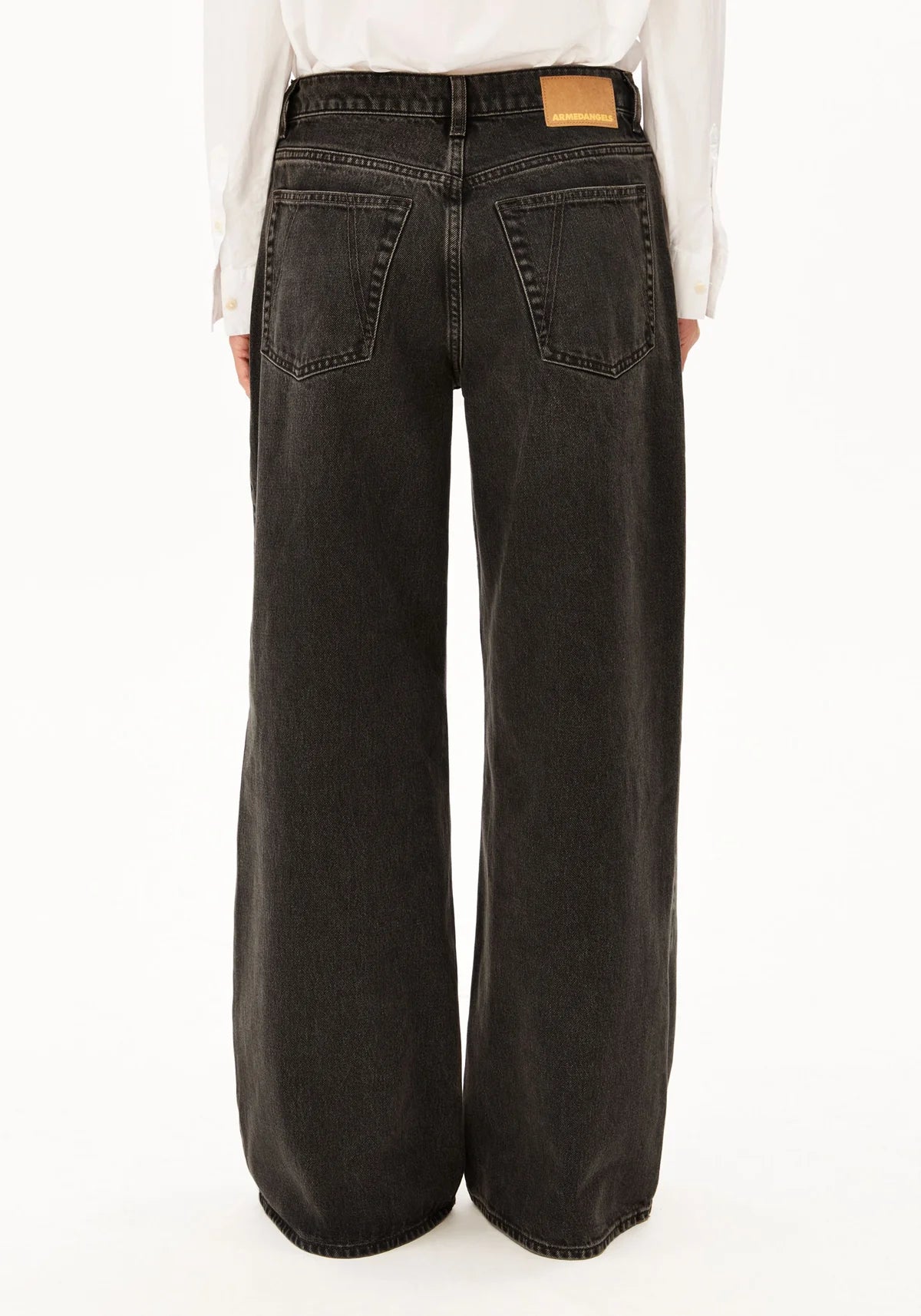 ASTRAEAAS MID WAIST WIDE JEAN