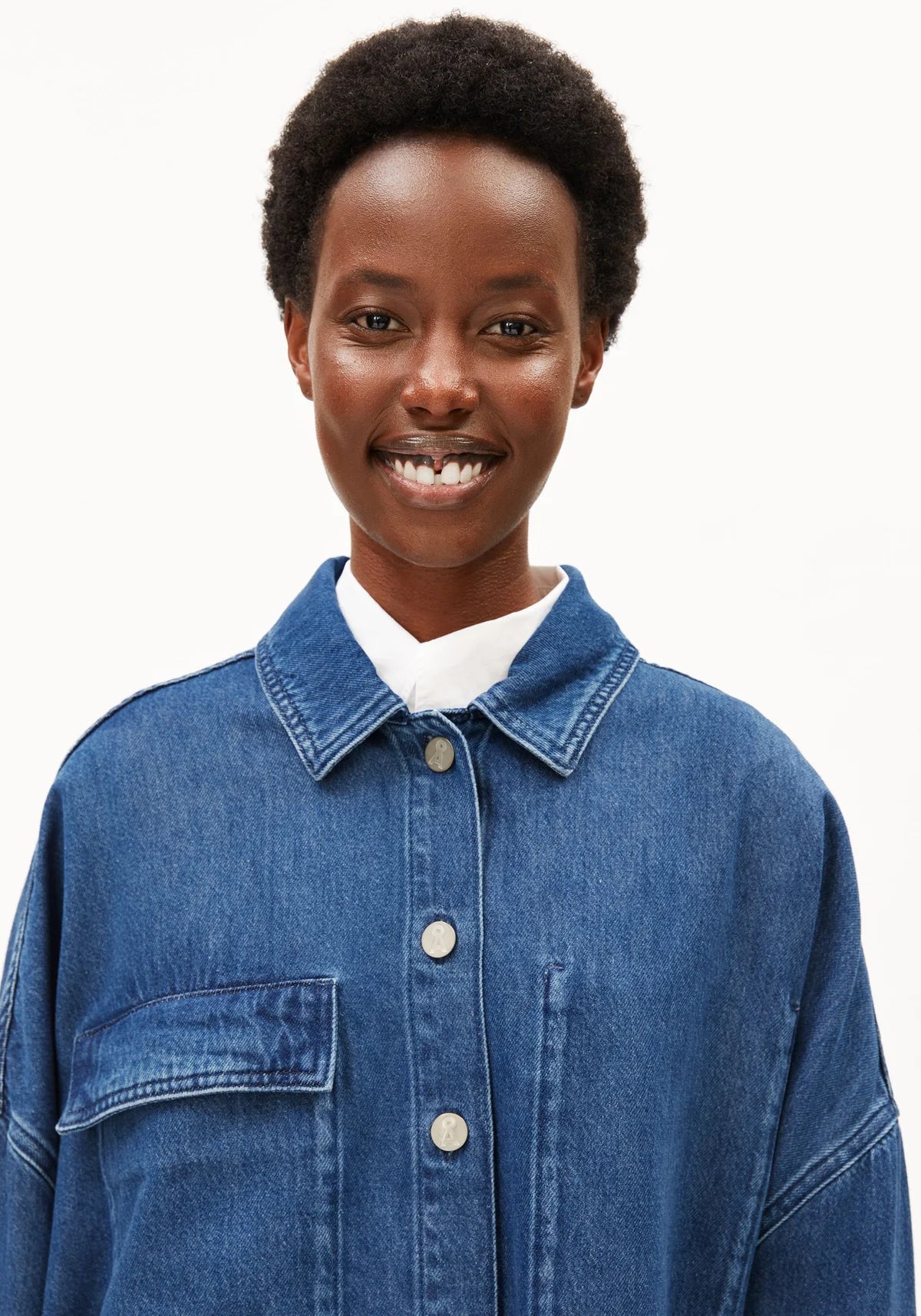 OVERSIZED JEANSBLUSE Bio-Baumwoll Mix