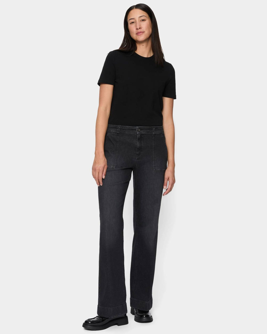 06:02 Wide Leg Classy in dark grey used – Elegante Wide Leg mit ausgestelltem Bein und Bügelfalte