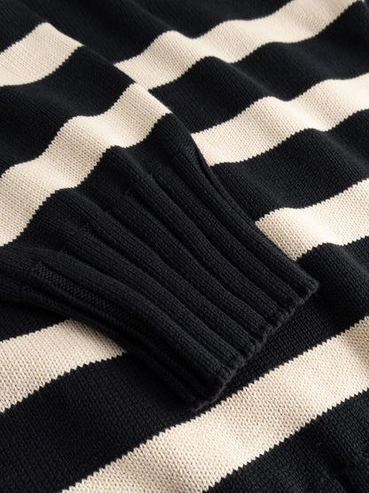Gestreifter Strickpullover mit Rolkragen aus Bio-Baumwolle