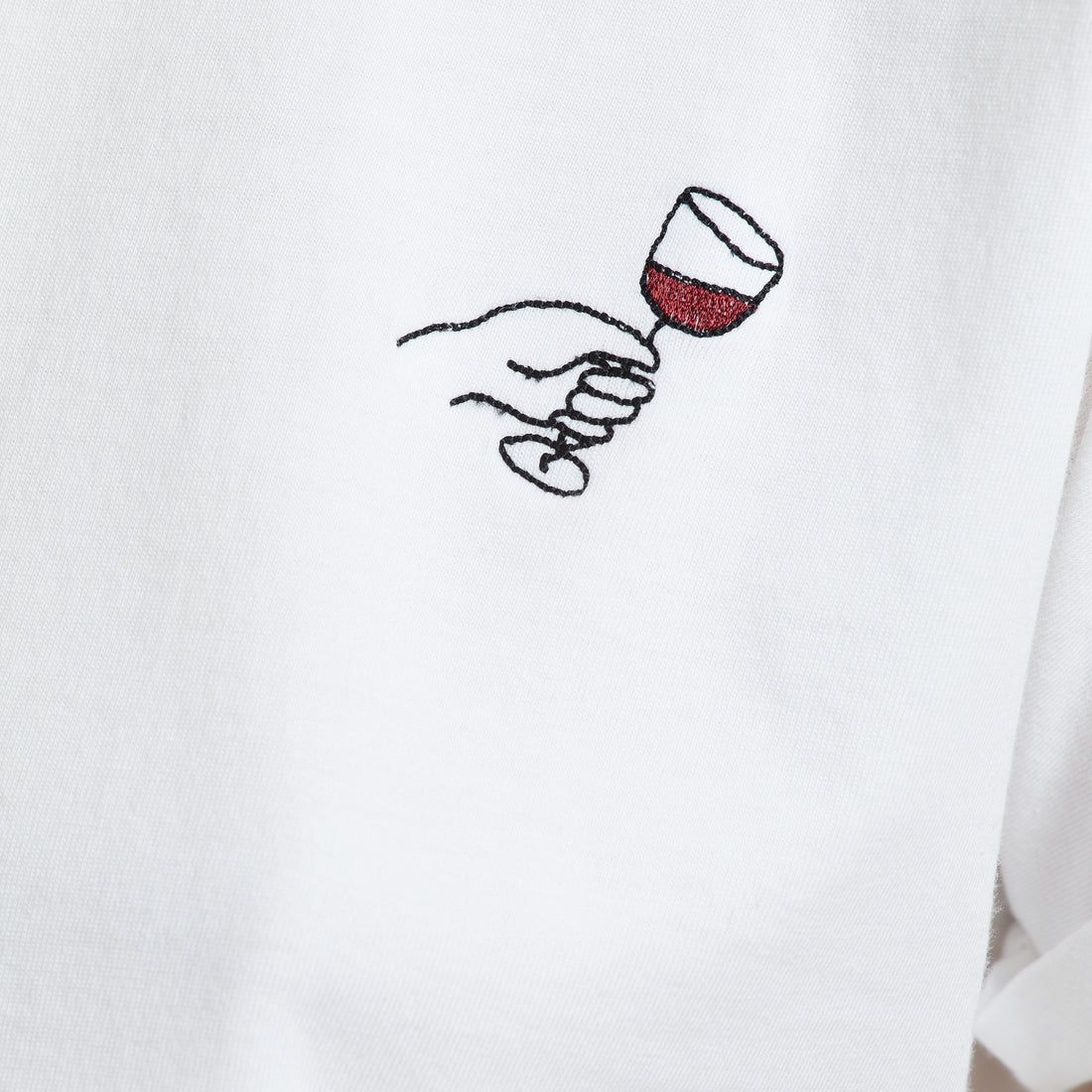 T-Shirt Visby mit Wine Cheers Stickerei