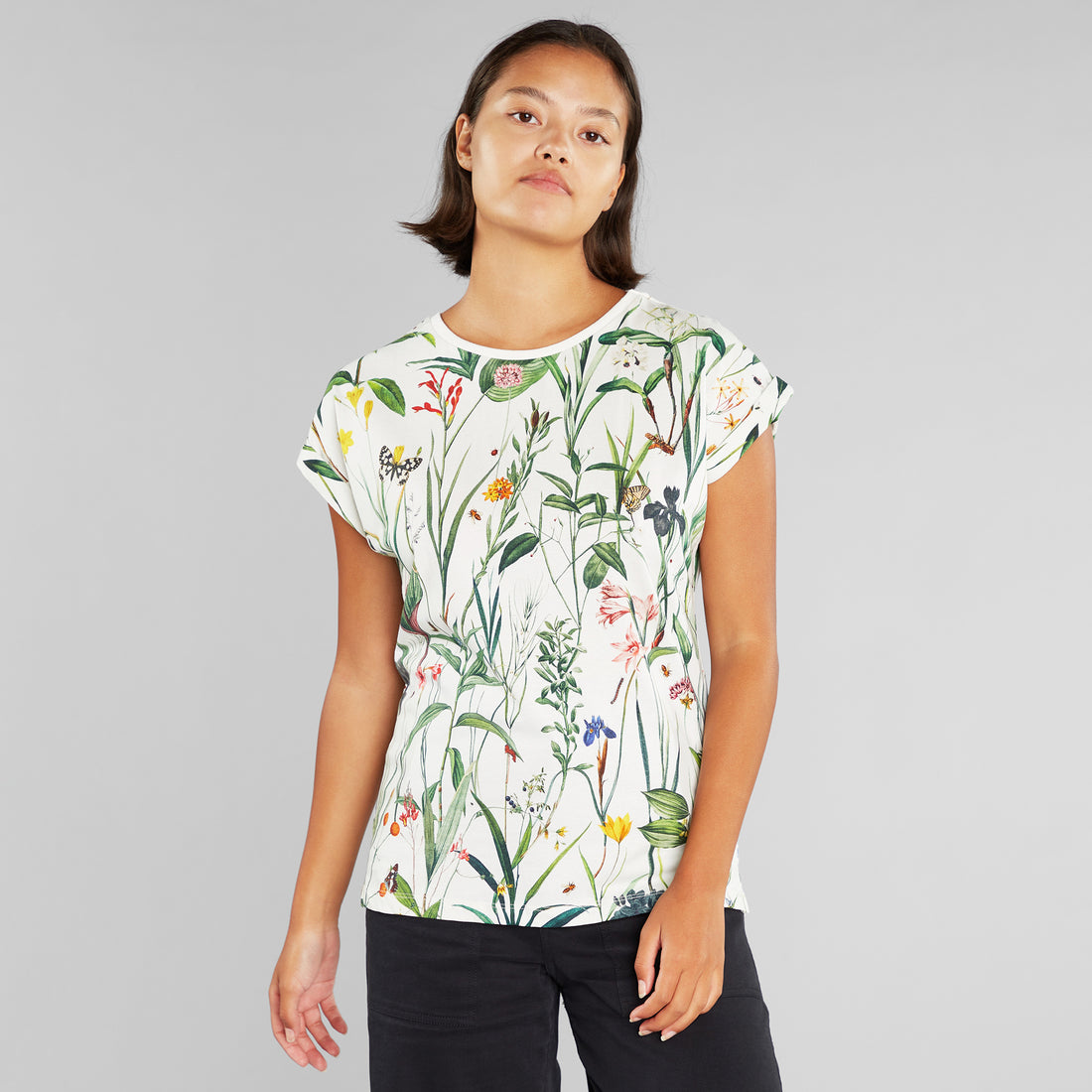 T-Shirt Visby Flower Field in Off-White