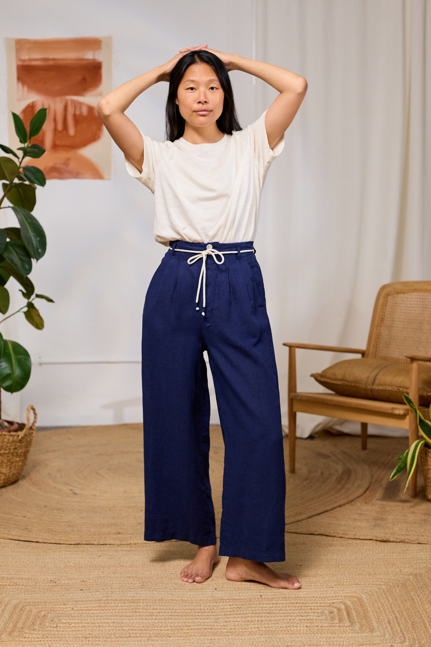 Leinenhose mit weitem Bein aus 100 % Leinen