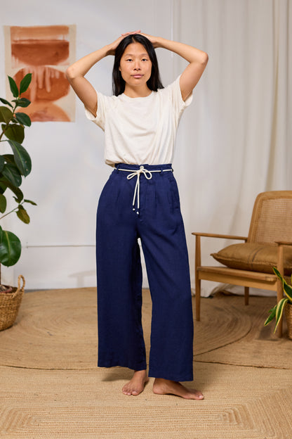 Leinenhose mit weitem Bein aus 100 % Leinen