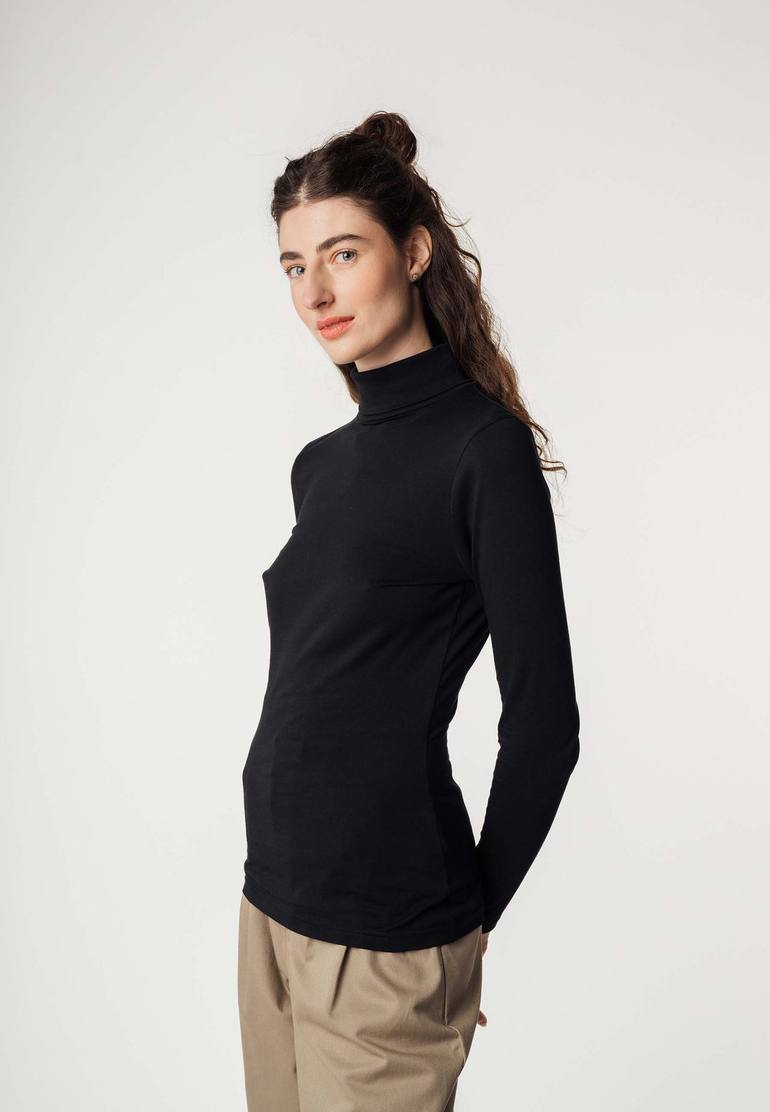 Turtleneck Shirt ANCHAL in Schwarz