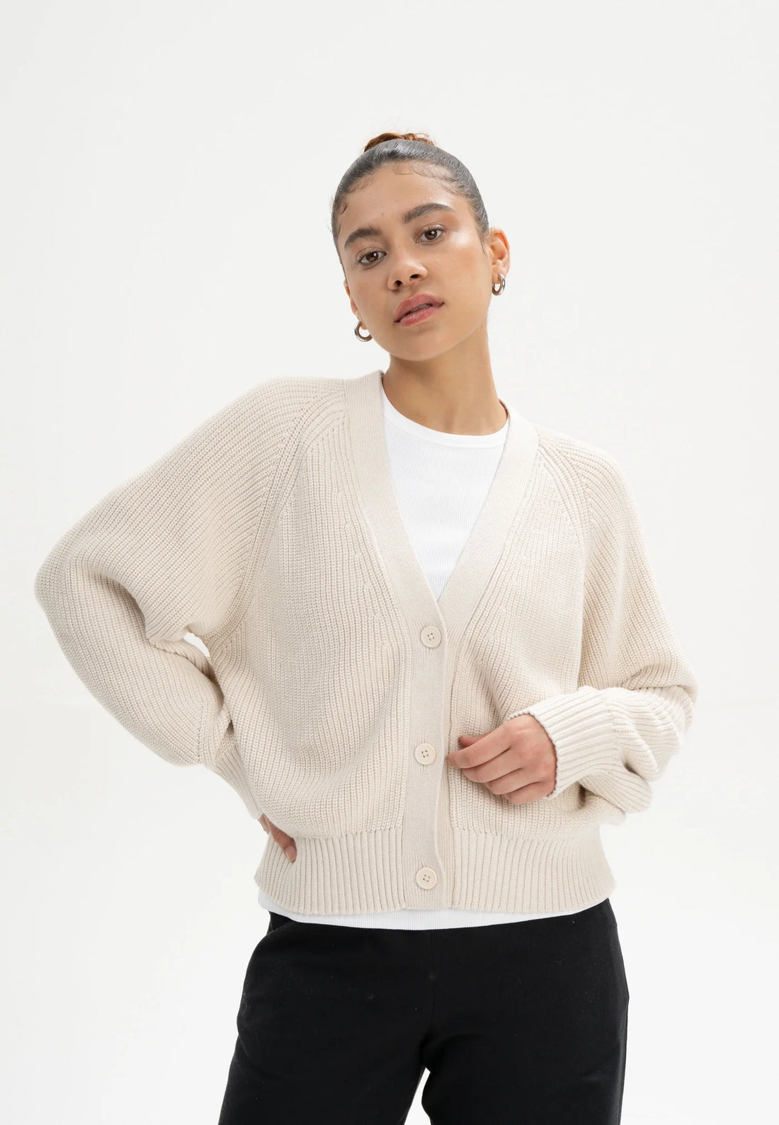 Rippstrick Cardigan BHUMA cream melange