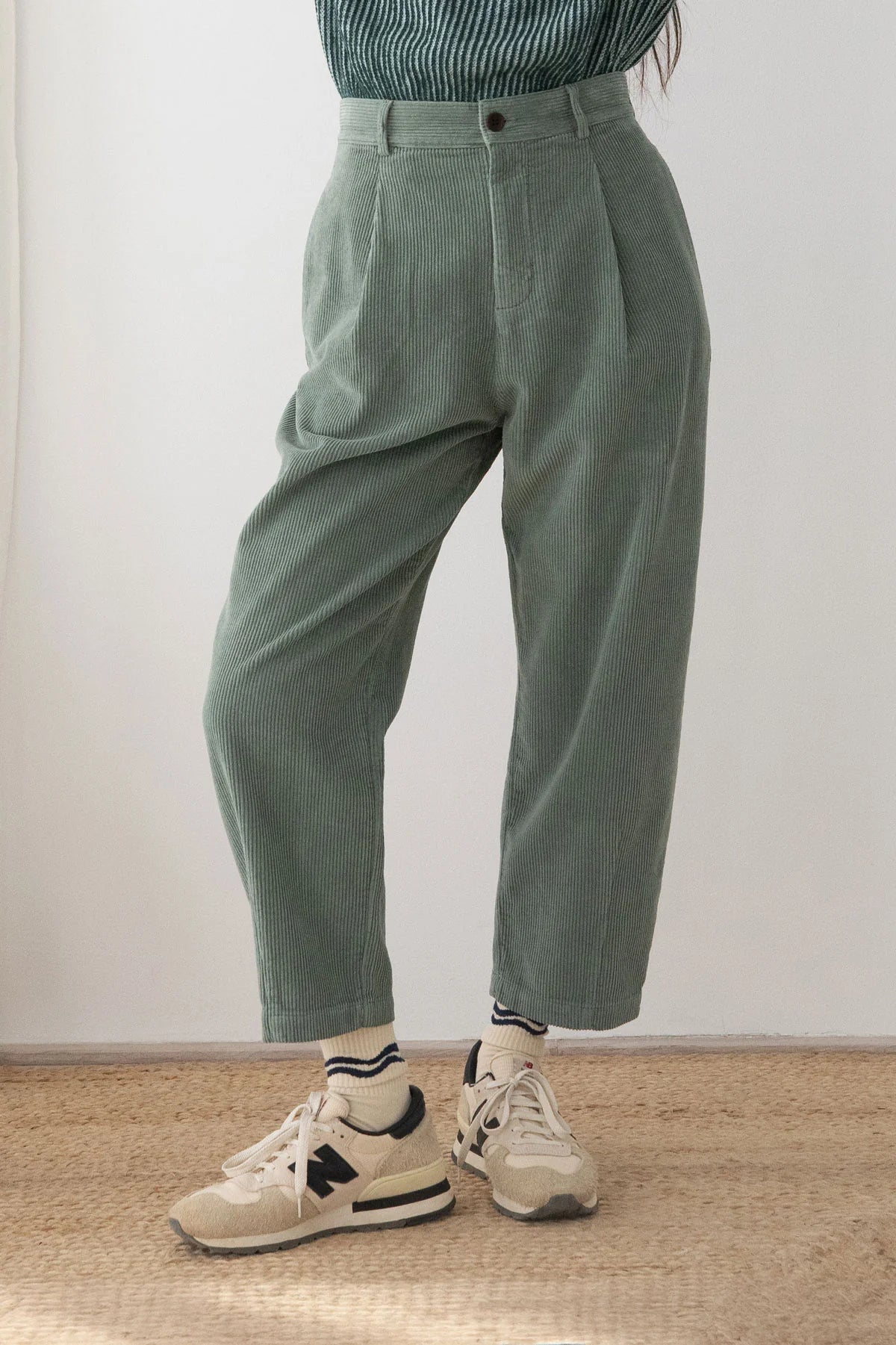 Haruku Corduroy - Washed Green