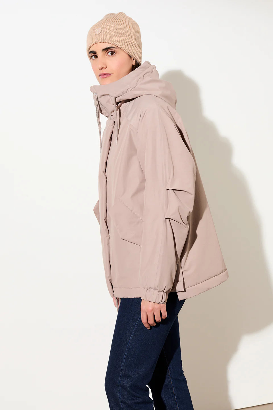 Women Jacket Killeen short Wattierter Kurzparka in lockerem Volumen