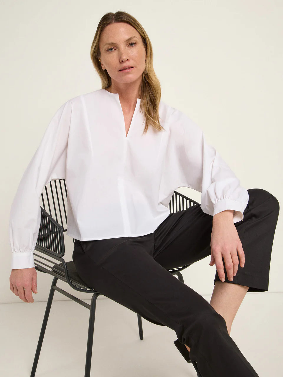 BLUSE MIT KRÄUSELN GOTS