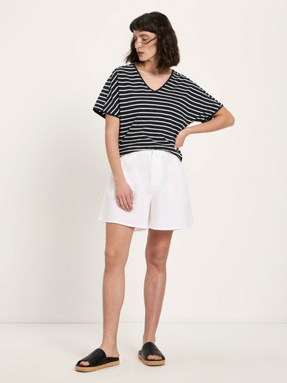 Gestreiftes Kurzarmshirt mit V-Ausschnitt aus Bio-Baumwolle