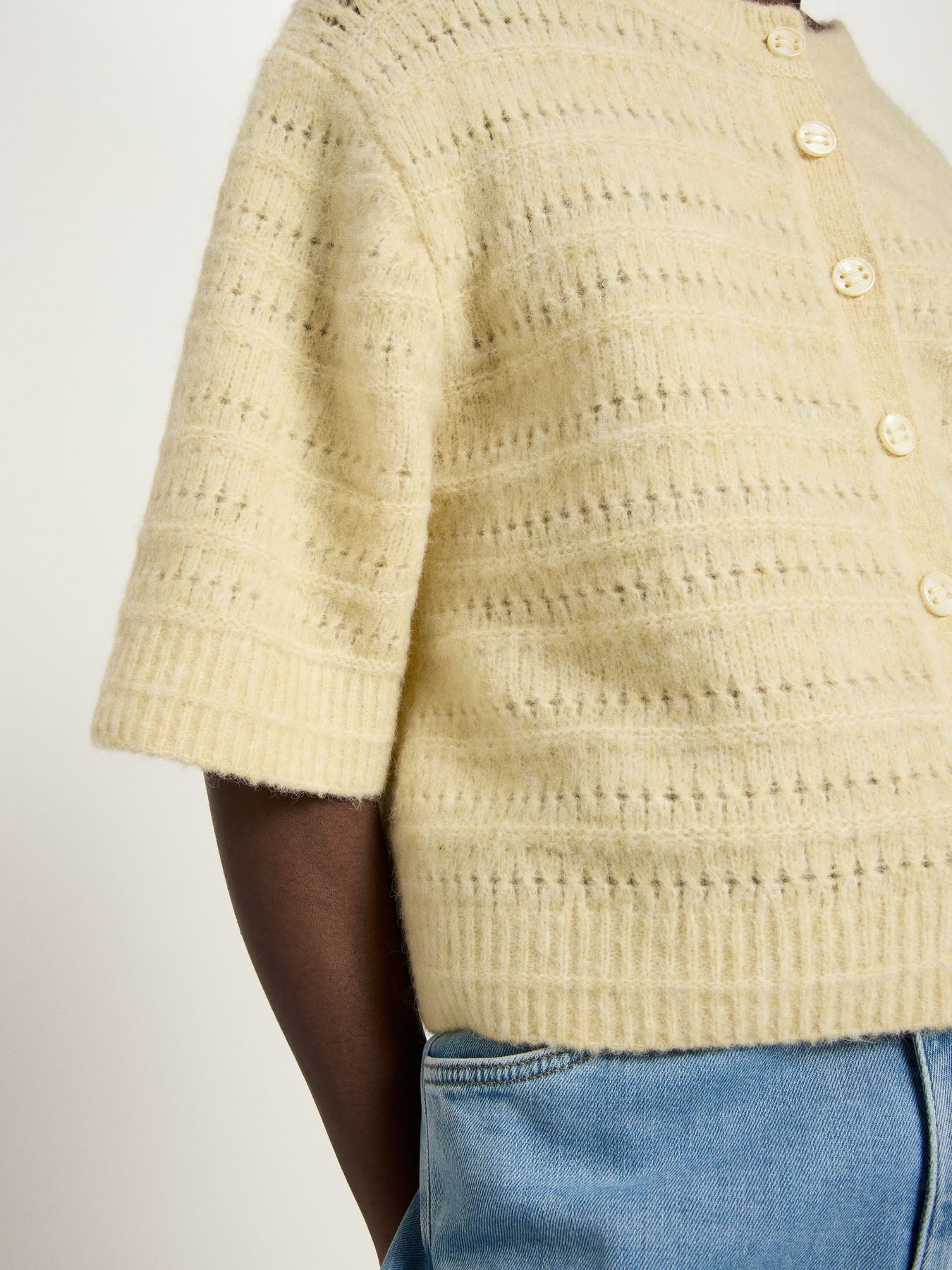 Strickjacke mit 3/4-Arm und Ajour-Strick