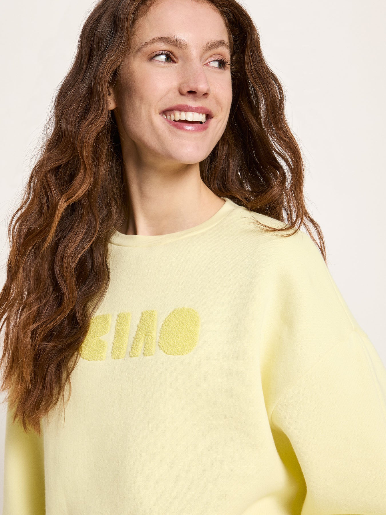 Statement-Sweatshirt „CIAO“ –  GOTS-zertifiziert