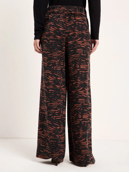 Hose mit weitem Bein