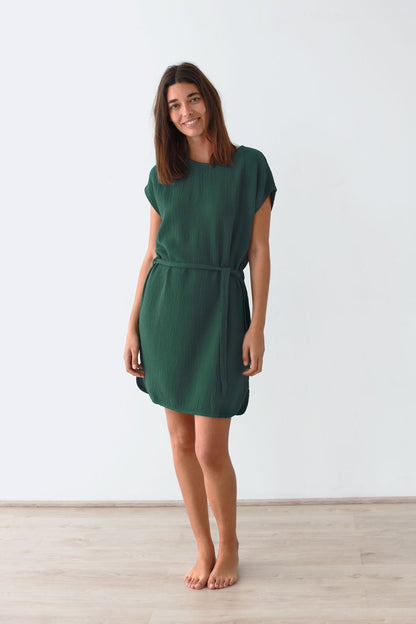 Grünes Kleid aus Bio-Baumwolle – nachhaltiges Sommerkleid