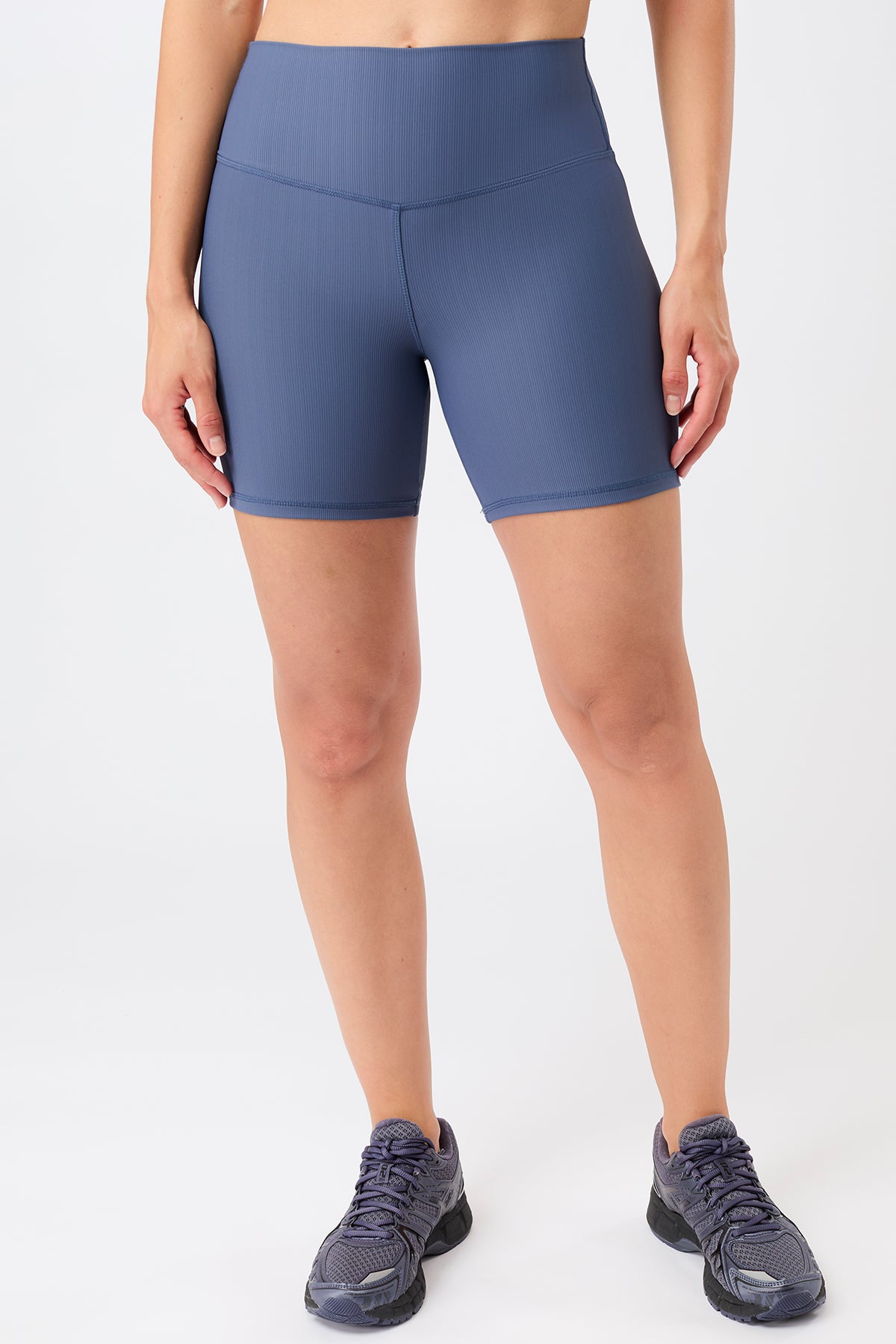 Biker Shorts aus Bio-Baumwolle – nachhaltige Radler Shorts mit hohem Bund