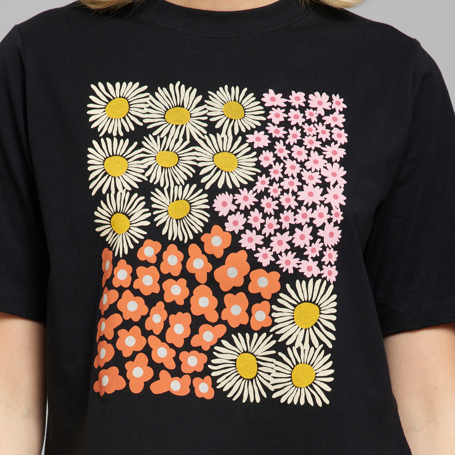 T-Shirt Vadstena Small Flowers